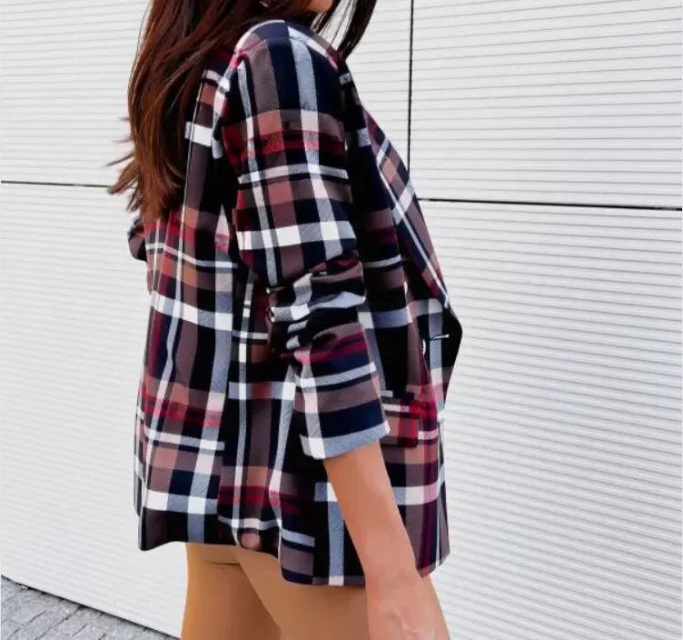 Total Styler Plaid Print Double-Breasted Blazer
